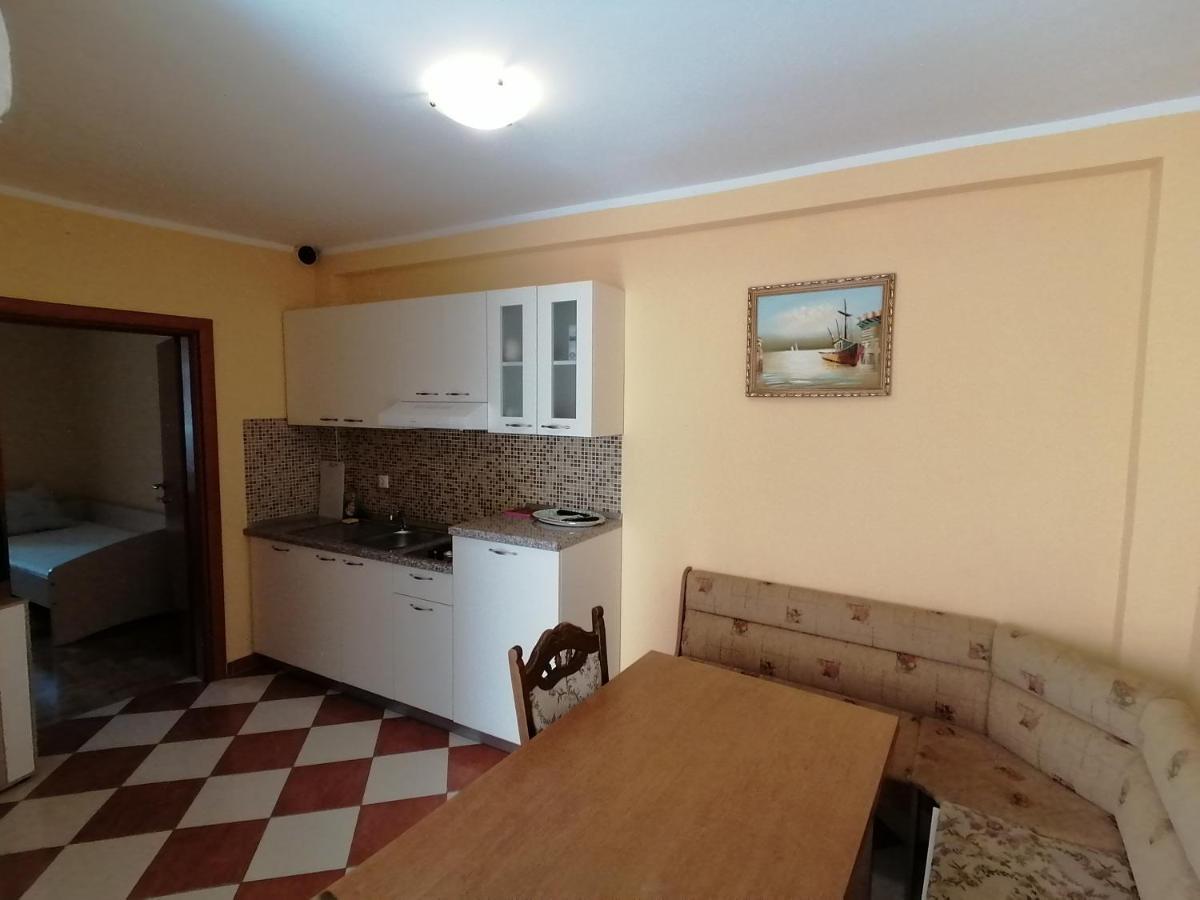 Apartmani Golomeic Crikvenica Exteriör bild